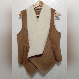 Neiman Marcus Faux Suede Shearling Draped Open Front Vest Brown Size Large